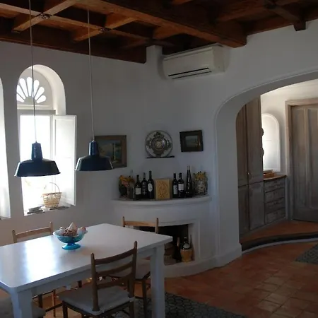 Вилла Villa Capri