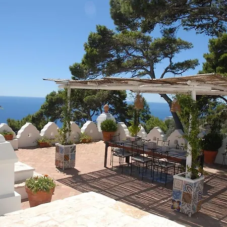 Villa Capri Vila *
