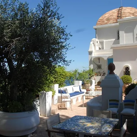 Villa Capri Vila *